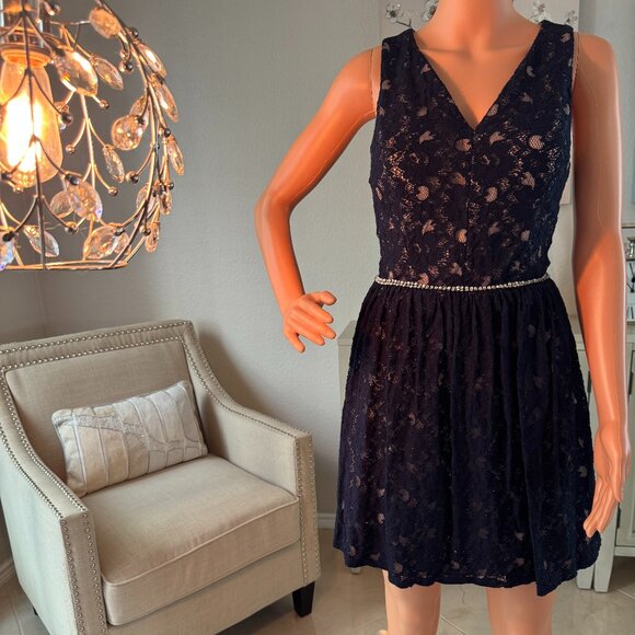 Jodi Kristopher Navy Blue Lace Fit & Flare Dress Size 7 - Picture 1 of 4